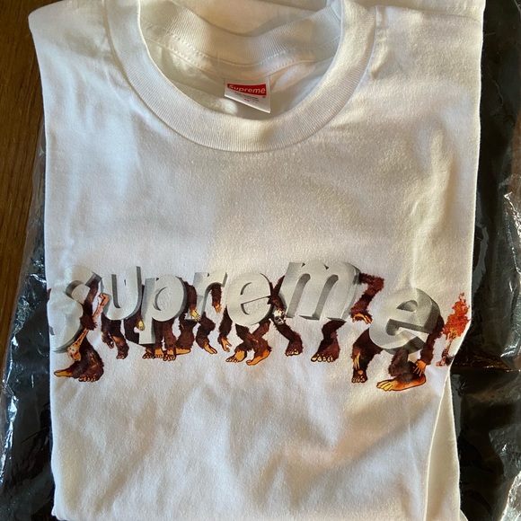 supreme apes tee